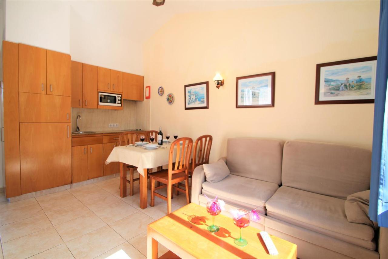 Apartaments Talayot Cala'N Blanes  Exterior photo
