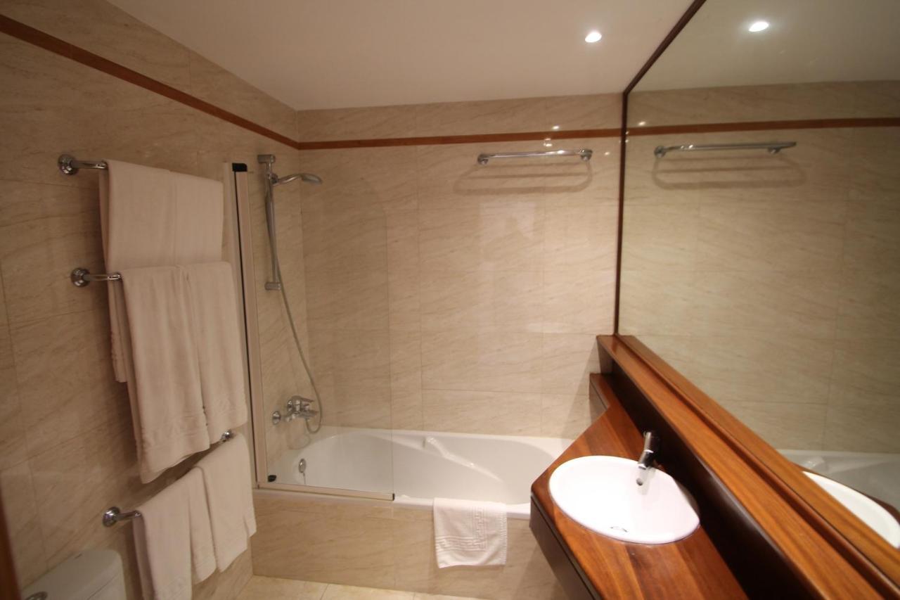 Apartaments Talayot Cala'N Blanes  Exterior photo